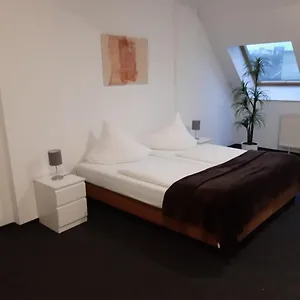 https://ballhaus-berlin-hostel.find-berlin-hotels.com