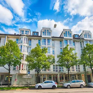 Hotel Leonardo West, Monachium